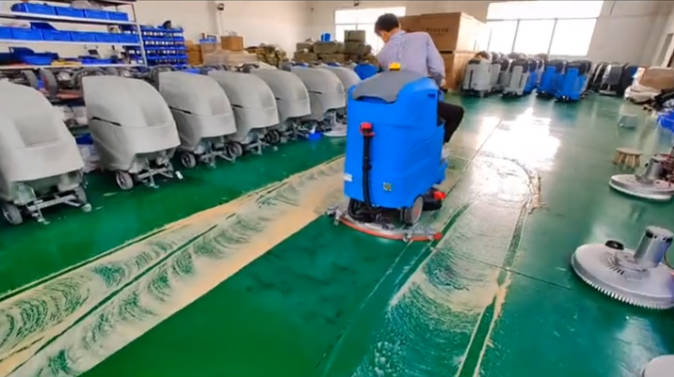 昌吉2023年还在用人工的物业保洁不妨试试洗地机吧